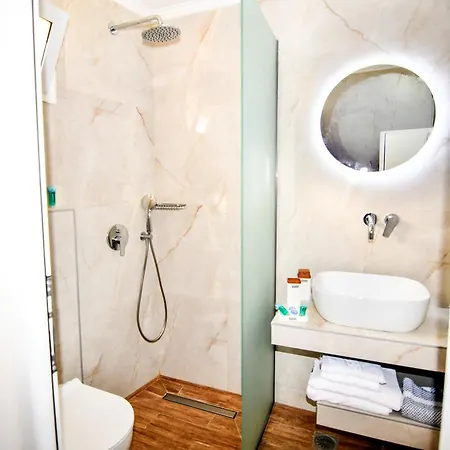 Exohi Lejlighedshotel Sarti