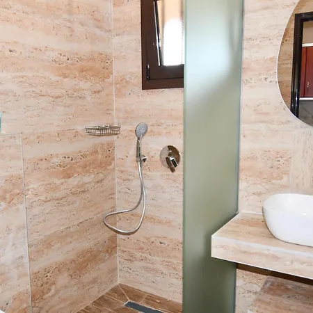 Exohi 3* Sarti