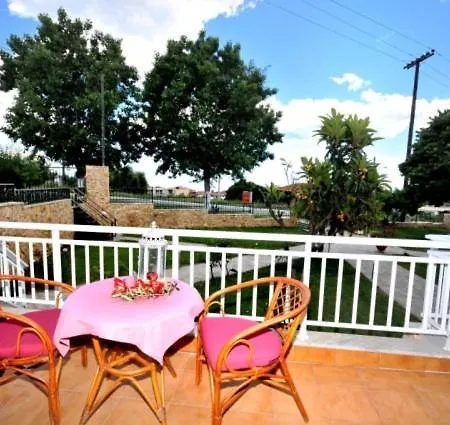 Hotel de apartamente Exohi Sarti